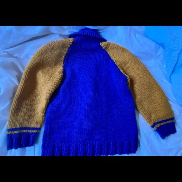 HAND Knit 🧶 WV Jacket/Coat Let’s go mountaineers 💙💛!! - Picture 5 of 7